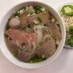 Best House Special Beef Noodle Soup (Pho dac biet xe lua) in Missoula, MT